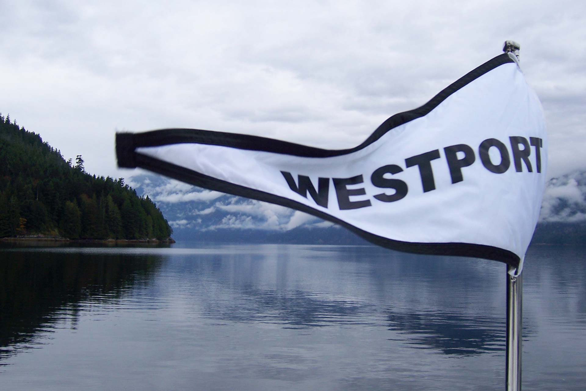 Yacht Westport 112 Hull 7762, Westport CHARTERWORLD Luxury Superyacht